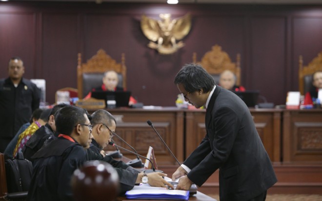 Persidangan salah satu Pilkada Jambi di Mahkamah Konstitusi